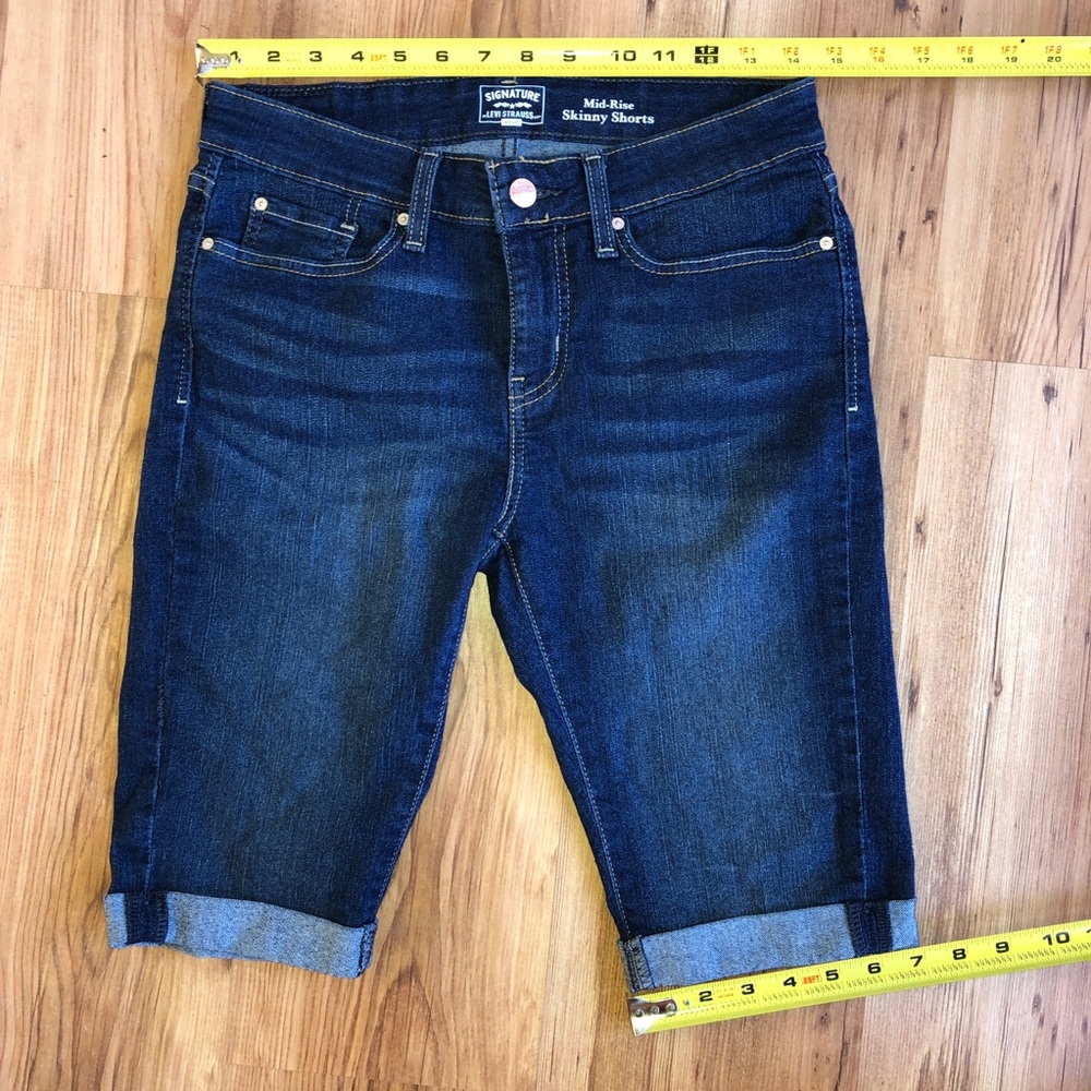 Levi’s Mid-rise Skinny Shorts Size 6 - Picture 4 of 11
